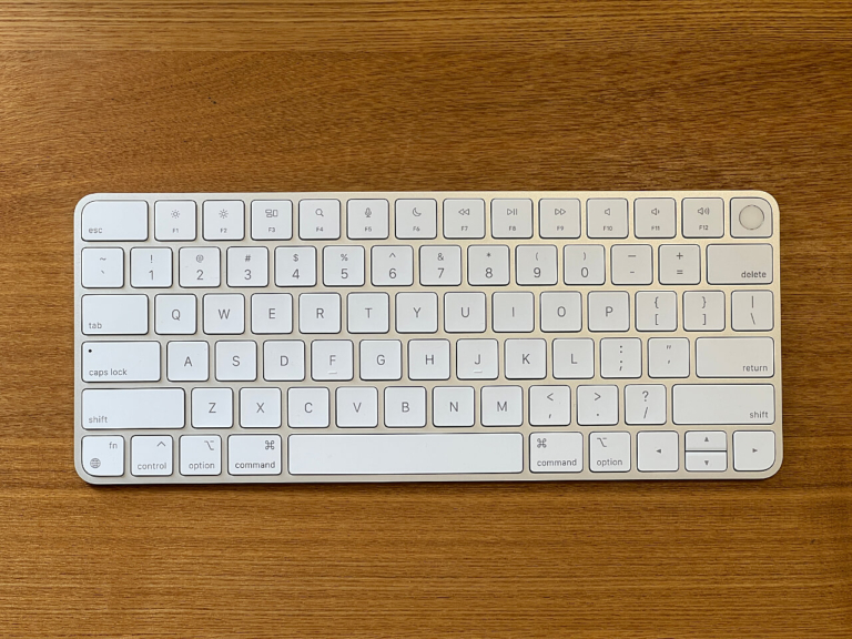 Apple - 新品未開封 Magic Keyboard MXQT2J/A 日本語の+aboutfaceortho